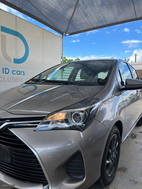 Toyota Yaris 2015 HYBRID - AUTOMATIC - NAVI - CAMERA