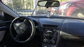 Mazda RX-8 2006-thumb-13