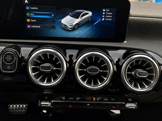 Mercedes-Benz CLA 200 2024 d,Kamera,LED,AMG Line,alcantara,widescreen,-thumb-14