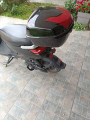 Yadea Electric Scooter 2019-thumb-3