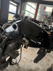 Kawasaki Z 750 2006-thumb-8