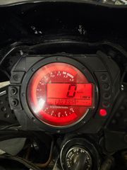 Kawasaki Z 750 2006-thumb-23