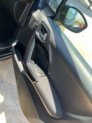 Peugeot 208 2019-thumb-9