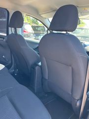 Peugeot 208 2019-thumb-10