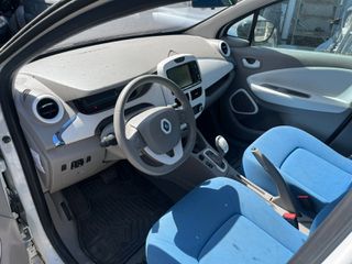 Renault Zoe 2013-thumb-10