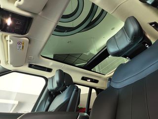 Land Rover Range Rover 2025 P 550 Autobiography-thumb-97