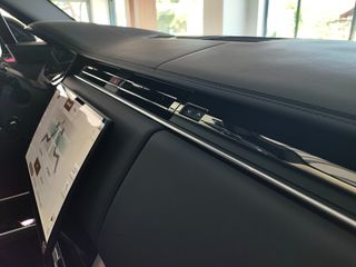 Land Rover Range Rover 2025 P 550 Autobiography-thumb-93