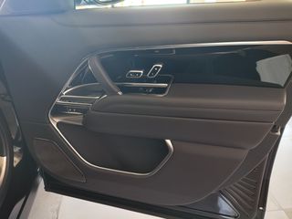 Land Rover Range Rover 2025 P 550 Autobiography-thumb-12
