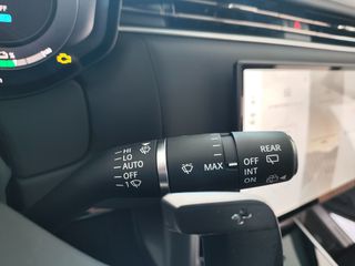 Land Rover Range Rover 2025 P 550 Autobiography-thumb-20