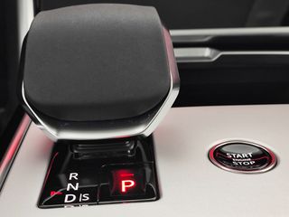 Land Rover Range Rover 2025 P 550 Autobiography-thumb-33