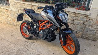 KTM 390 Duke 2022 Austin Racing τελικό