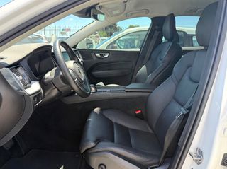 Volvo XC 60 2021 DIESEL AUTO HYBRID 4X4, B4 MHEV EΛΛΗΝΙΚΟ ΑΠΟΣΥΡΣΗ ΕΩΣ-€1.500-thumb-3