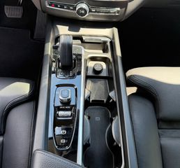 Volvo XC 60 2021 DIESEL AUTO HYBRID 4X4, B4 MHEV EΛΛΗΝΙΚΟ ΑΠΟΣΥΡΣΗ ΕΩΣ-€1.500-thumb-20