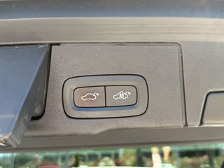 Volvo XC 60 2021 DIESEL AUTO HYBRID 4X4, B4 MHEV EΛΛΗΝΙΚΟ ΑΠΟΣΥΡΣΗ ΕΩΣ-€1.500-thumb-27