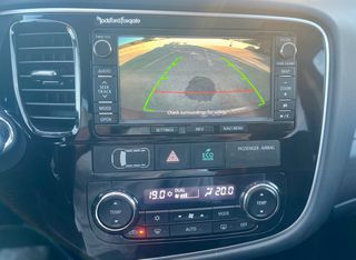 Mitsubishi Outlander 2016 Phev Intense 203hp 4WD/ΑΥΤΟΜΑΤΟ/ΗΛΙΟΡΟΦΗ/ΔΕΡΜΑ/CAMERA/EU6-thumb-54