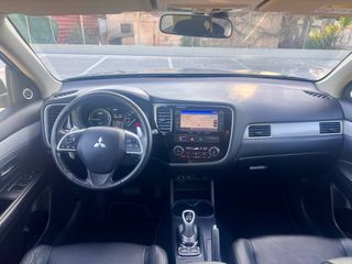 Mitsubishi Outlander 2016 Phev Intense 203hp 4WD/ΑΥΤΟΜΑΤΟ/ΗΛΙΟΡΟΦΗ/ΔΕΡΜΑ/CAMERA/EU6-thumb-34