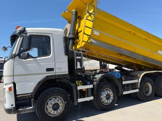 Ανατροπή Volvo 2009 FM400-thumb-9