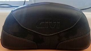 GIVI E131S ΠΛΑΤΗ ΣΤΗΡΙΞΗΣ ΓΙΑ ΒΑΛΙΤΣΕΣ B34/B360/B47/V40