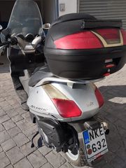 Aprilia Atlantic 500 2007-thumb-8
