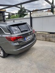 Opel Astra 2018 SPORT TOURER-thumb-3