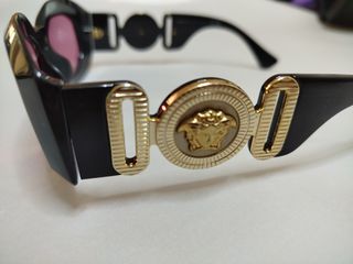 Versace-thumb-5