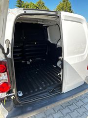 Peugeot Partner 2019 Electric 49KW-thumb-5