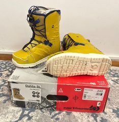 Snowboard boots-thumb-1