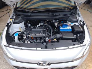 Hyundai i 20 2017 1.4 AUTOMATIC,CLIMA,ΚΑΜΕΡΑ,ΟΘΟΝΗ,2 Χ PDC,16".-thumb-4