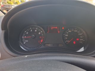 Renault Clio 2012 CLIO 1,2 16V-thumb-4
