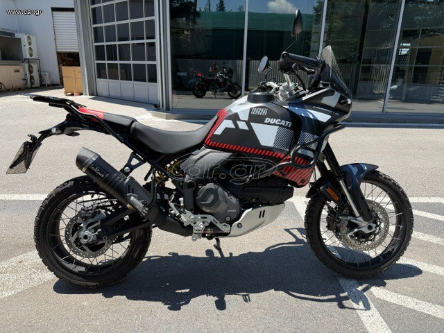 Ducati DesertX 2024