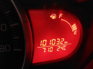 Suzuki Celerio 2015 1.0 GL 68HP 5D ΒΕΝΖΙΝΗ ΓΡΑΜΜΑΤΙΑ-thumb-12