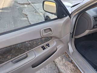 Toyota Corolla 1998 SEDAN-thumb-6