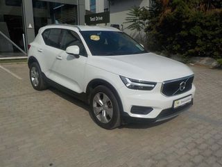 Volvo XC40 2019 MOMENTUM T3