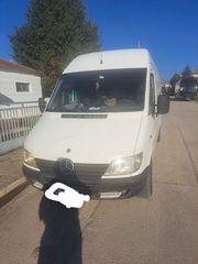 Κλούβα Mercedes-Benz 2001 313