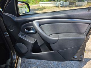 Dacia Duster 2017 AUTOMATIK-thumb-5