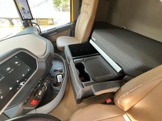 DAF 2023 XF  530-thumb-11