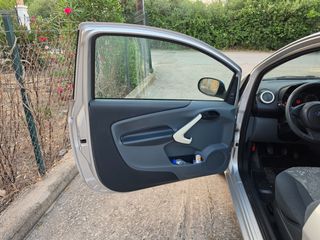 Ford Ka 2012-thumb-12