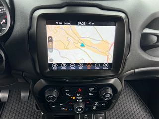 Jeep Renegade 2022 1.6L MJTD LIMITED 120PS-thumb-24