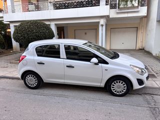 Opel Corsa 2013 1.3 CDTI DIESEL-thumb-4