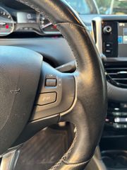 Peugeot 208 2015 1.2 PURETECH 82 ALLURE-thumb-14