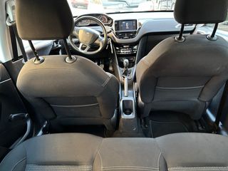 Peugeot 208 2015 1.2 PURETECH 82 ALLURE-thumb-15