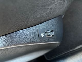 Peugeot 208 2015 1.2 PURETECH 82 ALLURE-thumb-18