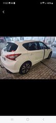 Nissan Pulsar 2016 TEKNA-thumb-1