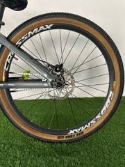 Dirt Jump Polygon 2025 trid-thumb-2