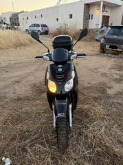 Piaggio Carnaby 200 2009-thumb-2