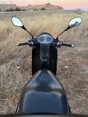 Piaggio Carnaby 200 2009-thumb-6