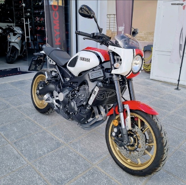 Yamaha XSR 900 2020 *ΤΙΜΗ ΚΑΛΟΚΑΙΡΙΟΥ* Συλλεκτική(Λευκό/Κόκκινο) –Σαν Καινούργια