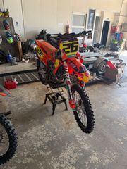 KTM 250 SX-F 2024