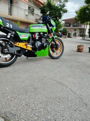 Kawasaki GPZ 1100 1985 GPZ 1100