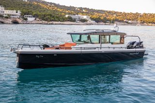 Axopar 2018 Axopar 37 Cabin